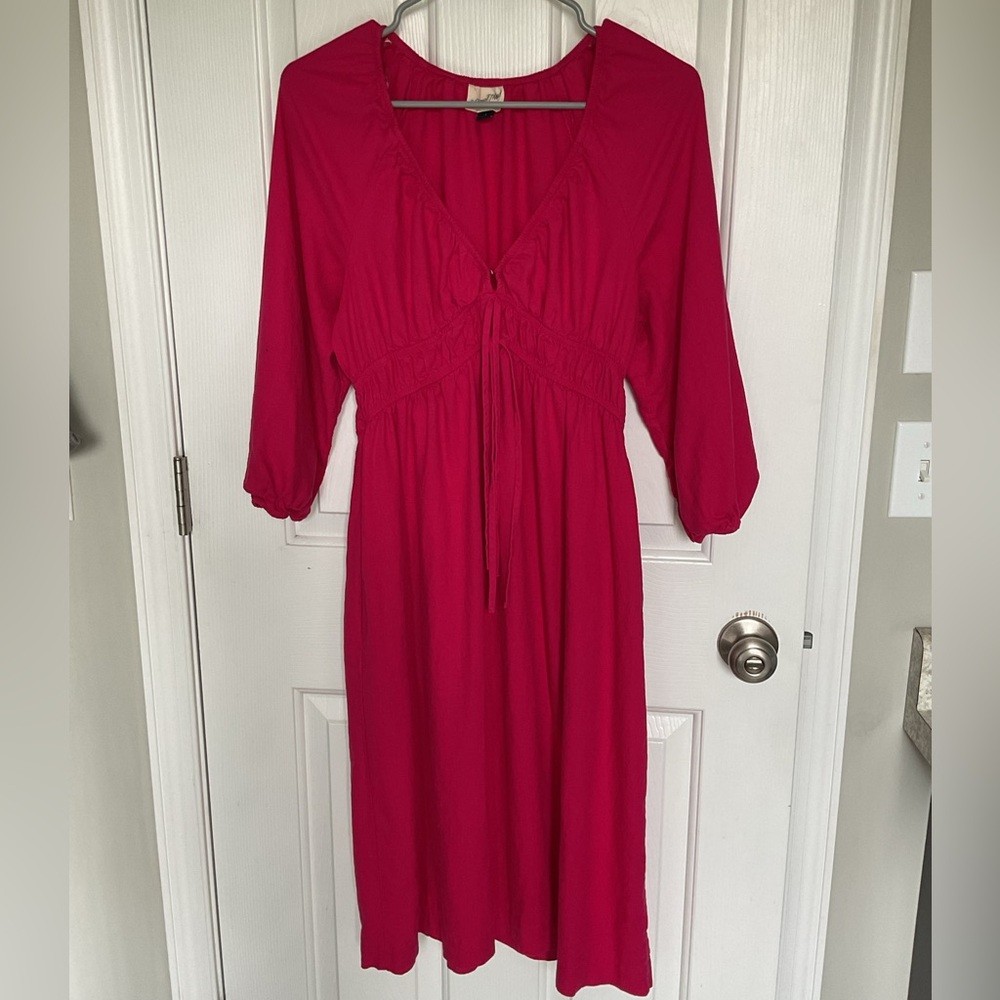 Universal Thread Fuchsia Maxi Dress with V-Neck and Tie Waist